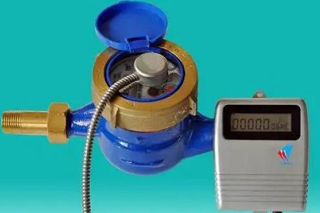 有線遠(yuǎn)傳水表如何接水管？廠家為你科普！