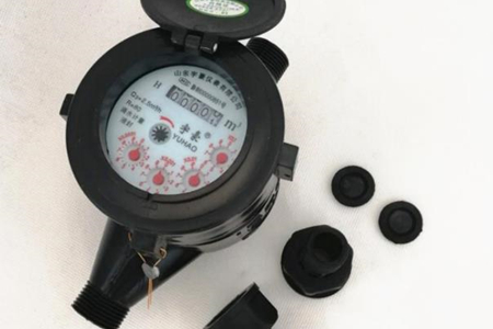 遠(yuǎn)傳水表廠家告訴你選擇水表時需要考慮這些因素！ 圖1