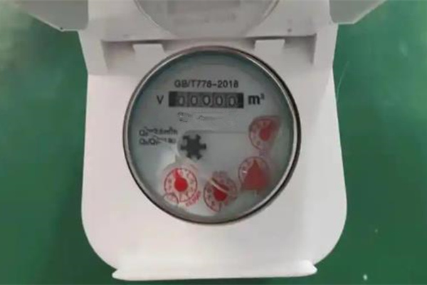 無線遠(yuǎn)傳水表老是空轉(zhuǎn)，可能是沒裝止回閥！ 圖2