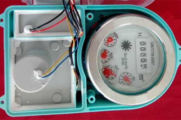 怎么選擇遠(yuǎn)傳水表生產(chǎn)廠家？考慮五個方面！